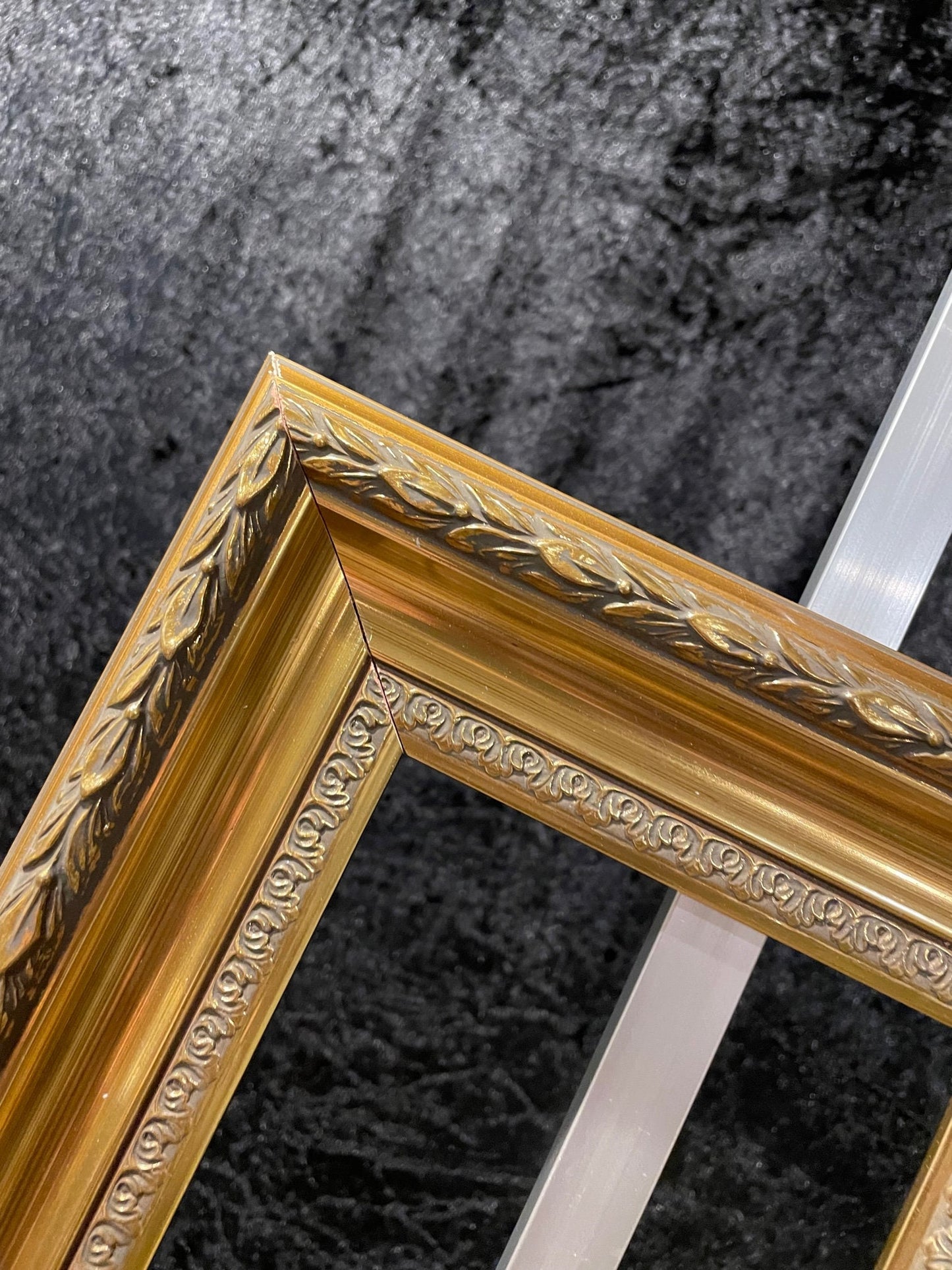 Laurel Leaf - Picture Frames Made from Vintage Wood Moulding - Variety of Sizes